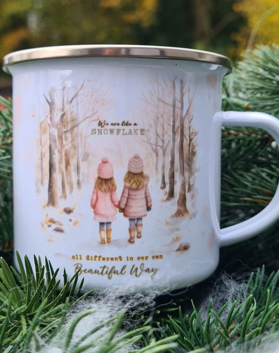 Winterliche Emaille Tasse